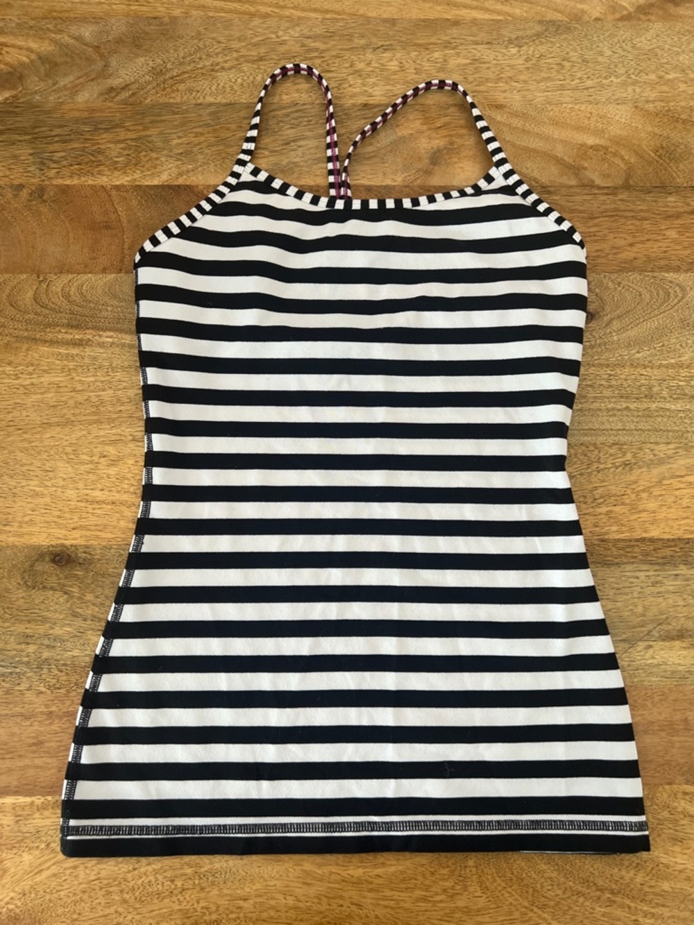 IVIVVA (Lululemon for kids) Girls Sz 14 - B & W striped Athletic Tank Top
